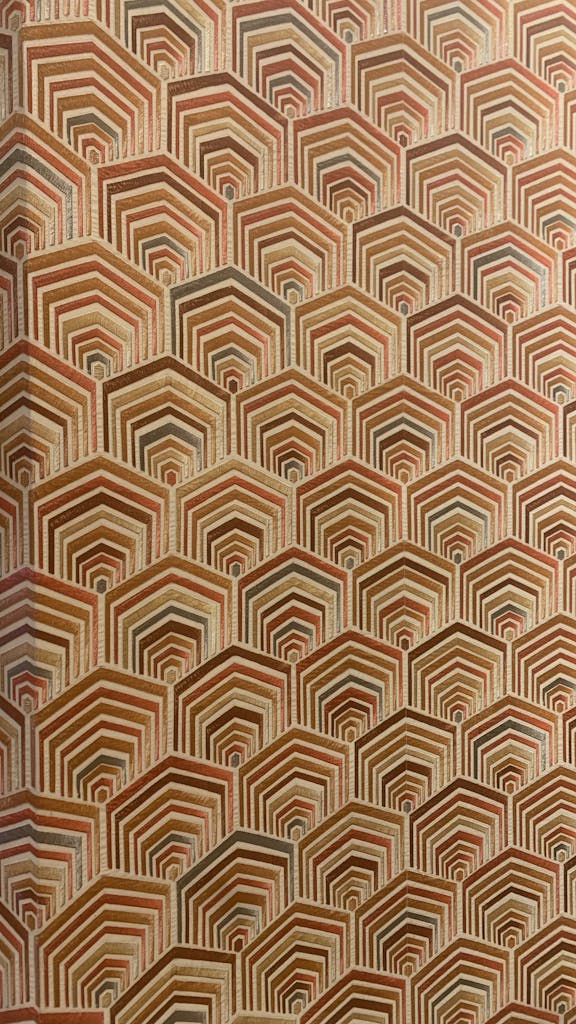 Pattern on Wall